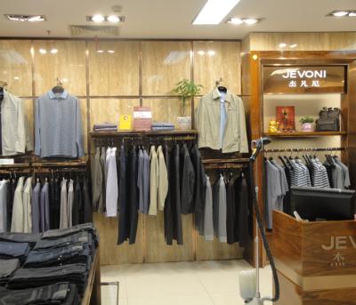 神农架林服装展柜
